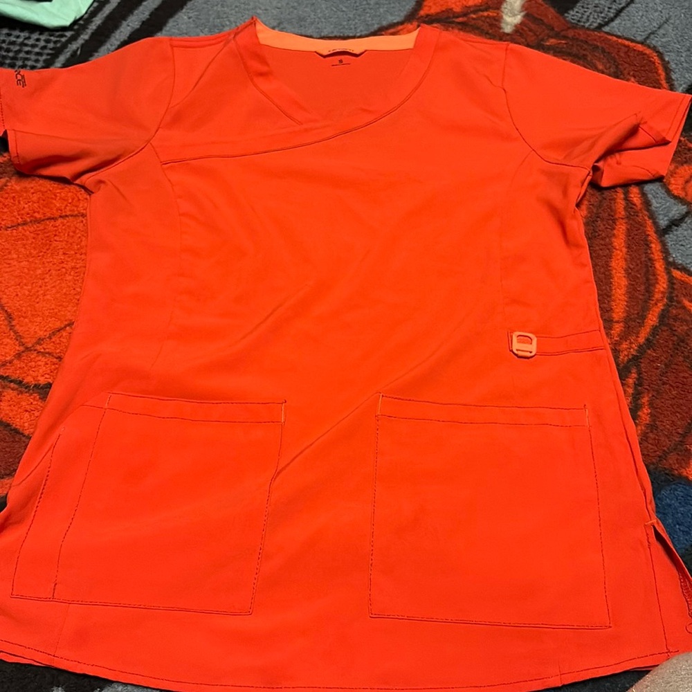 Carharrt srub shirt